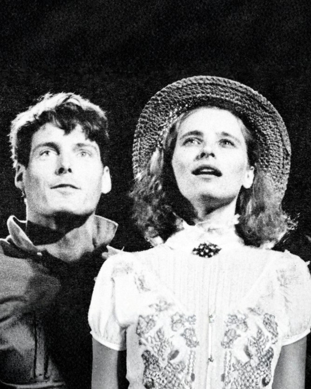 Laila Robiņa un Kristofers Rīvs Tenesī Viljamsa lugā “Vasara un dūmi” Viljamstaunas teātra festivālā Masačūsetsā, 1986. gads.