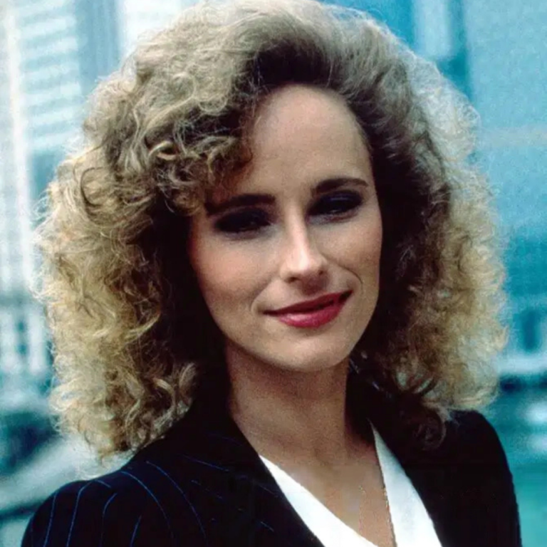 Slavenākā Holivudas latviete: Laila Robiņa